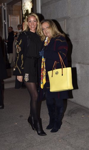 Iris y Conchitín, hijas de Concha Márquez Piquer