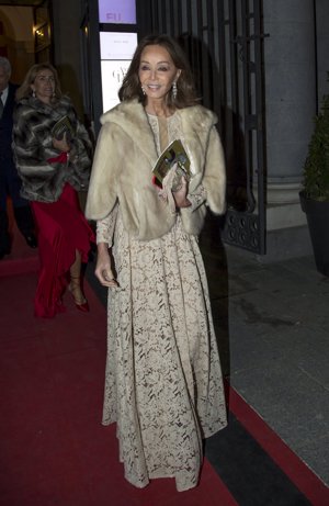 Isabel Preysler, una de las más elegantes de la noche
