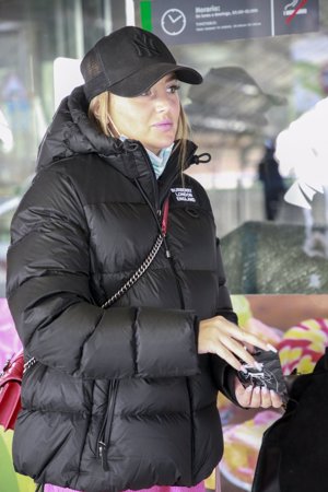 Rocío continúa sin pronunciarse sobre las polémicas familiares