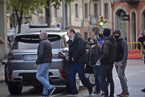 Liam Neeson se deja ver en Barcelona rodando 'Marlowe'