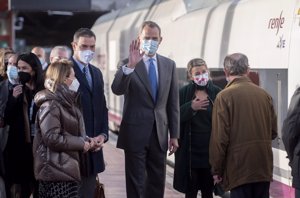 El Rey Felipe VI ha inaugurado la linea de Alta Velocidad entre Madrid y Galicia