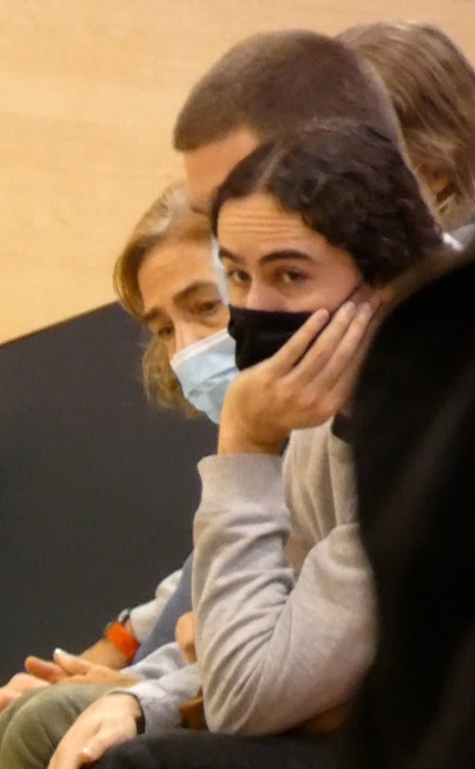 La Infanta Cristina intentó pasar desapercibida durante el partido