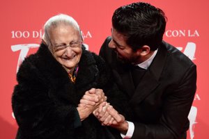Luisa Cantero y Miguel Ángel Muñoz, en el esperado estreno de '100 días con la Tata'