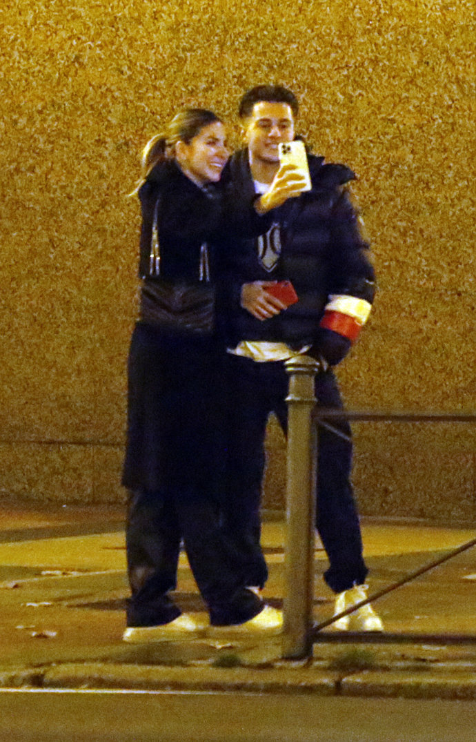 Mar Torres, muy bien acompañada por las calles de la capital