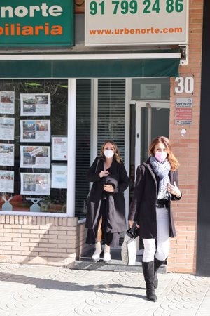 Rocío Flores ha visitado una inmobiliaria antes de regresar a Málaga