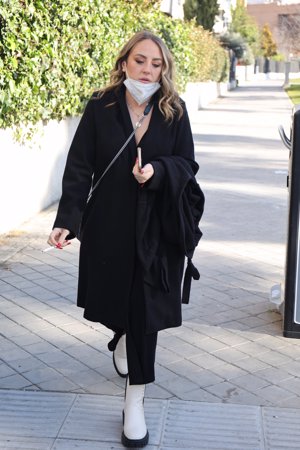 La joven ha preferido no pronunciarse sobre la relación de su padre y Marta Riesco