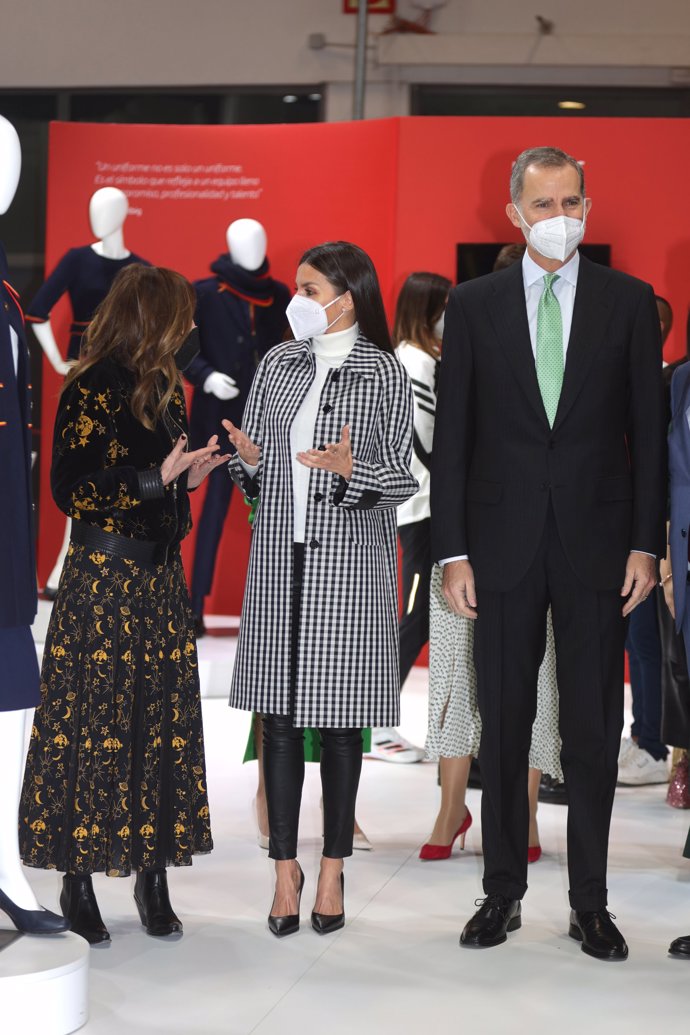 Los Reyes, ajenos a las imágenes de lñaki Urdangarín con otra mujer