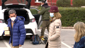 Doña Elena continúa con su agenda al margen de la separación de su  hermana