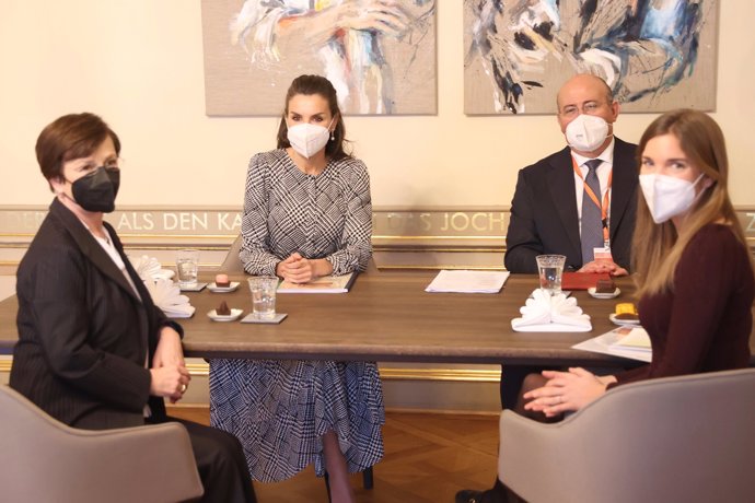 La Reina mantuvo una reunión de trabajo con la primera dama austriaca