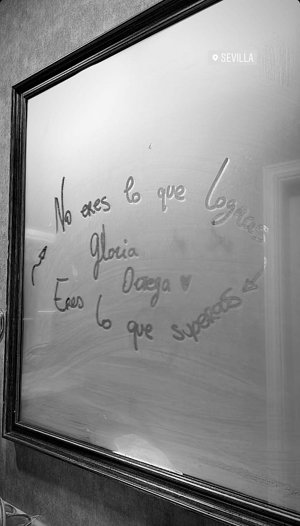 Gloria Camila lanza un enigmático mensaje tras las declaraciones de Rocío Carrasco