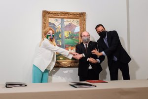 Carmen Cervera, Borja Thyssen y el Ministro de Cultura tras la firma del acuerdo