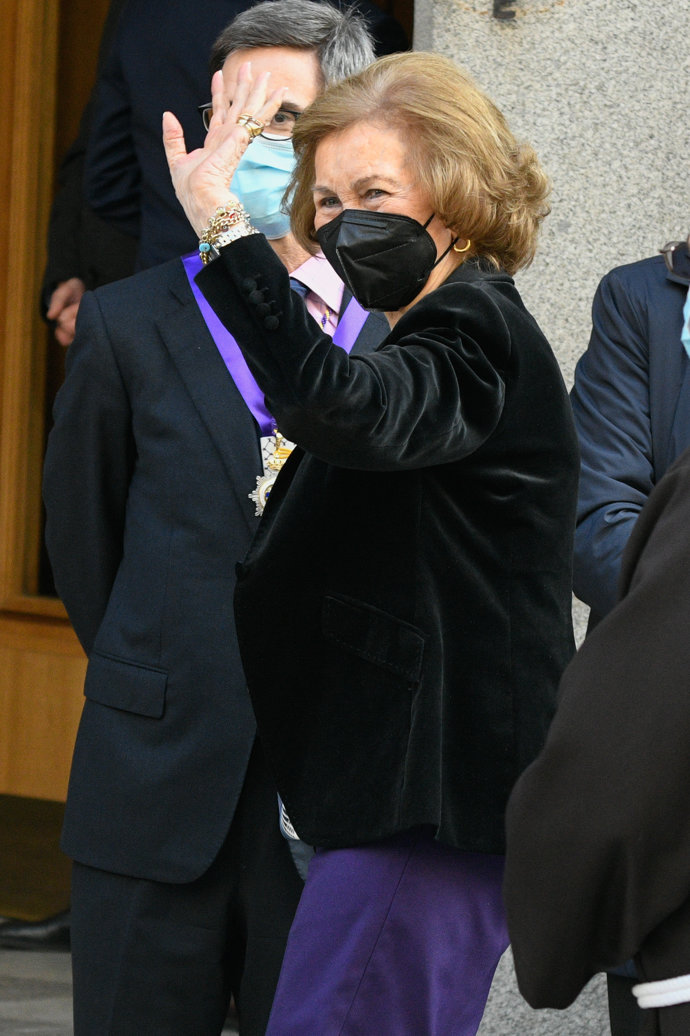 Doña Sofía ha sido aplaudida y vitoreada