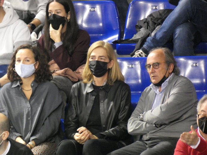 La Infanta Cristina, muy seria