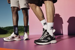 Detalle de algunas de las propuestas de calzado masculino de la colaboración de Kelme y Lefties