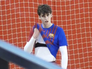 Pablo Urdangarin sigue hipnotizando en el campo con sus gestos más 'sexys'