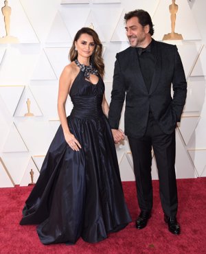 Penélope Cruz, la gran diva española en la alfombra roja de los Oscar... ¡impresionante!