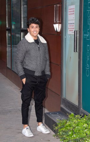 Agustín Etienne visitó a Rocío Flores y a Olga Moreno en la clínica