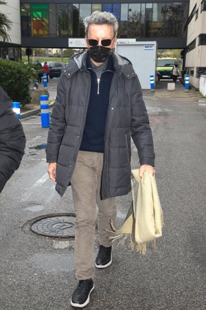 El diestro prefiere mantenerse al margen del enfrentamiento entre Ana María y su hermana Conchi