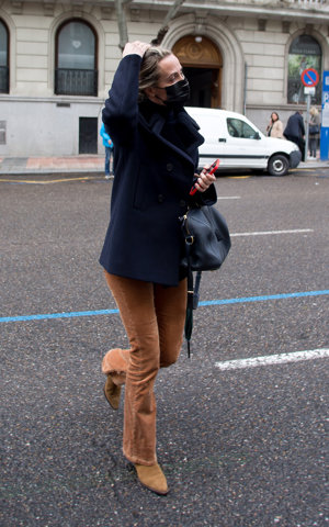 La diseñadora prefiere guardar silencio tras la imputación de su cuñado