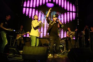 Kiko Rivera, cantando a dúo con Manuel Cortés