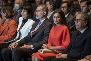Los Reyes han entregado en Barcelona los Premios Nacionales de Investigación
