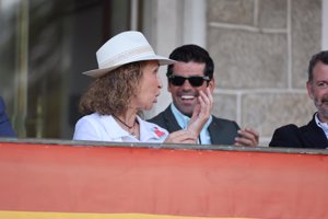 Doña Elena conversó con el actor amigablemente