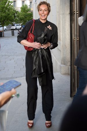 Rocío asistió al Teatro Real con un look de lo más elegante