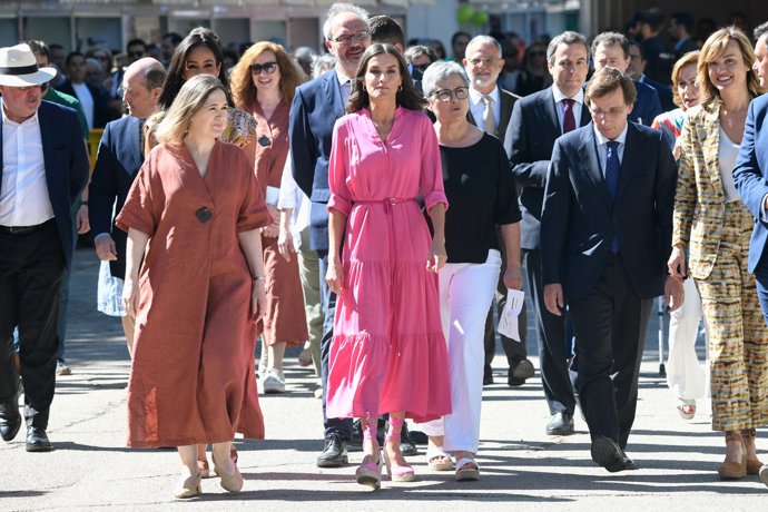 Doña Letizia, a su llegada a la Feria del Libro