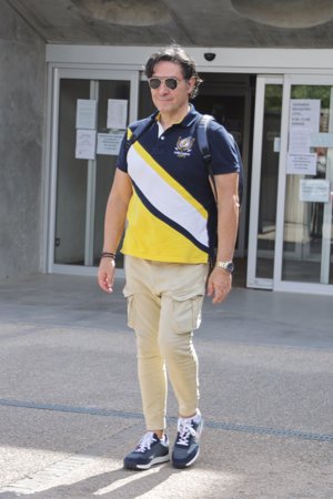 Luis Lorenzo a su salida de los juzgados