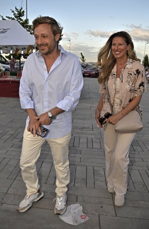 Juan Peña y Anne Igartiburu