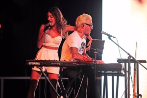 El músico tiene en su novia Ana Guerra a uno de sus grandes apoyos