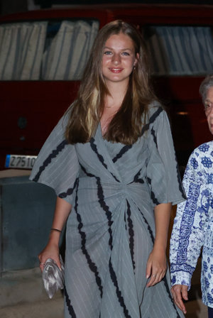 La Princesa Leonor durante su cena por Palma en familia