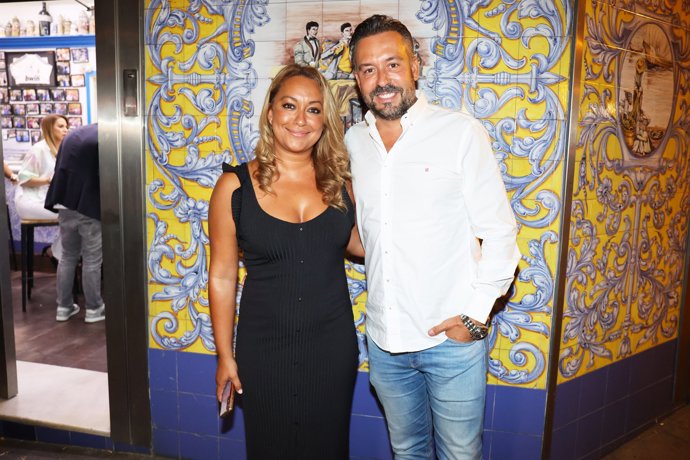 Kike Calleja y Raquel Abad