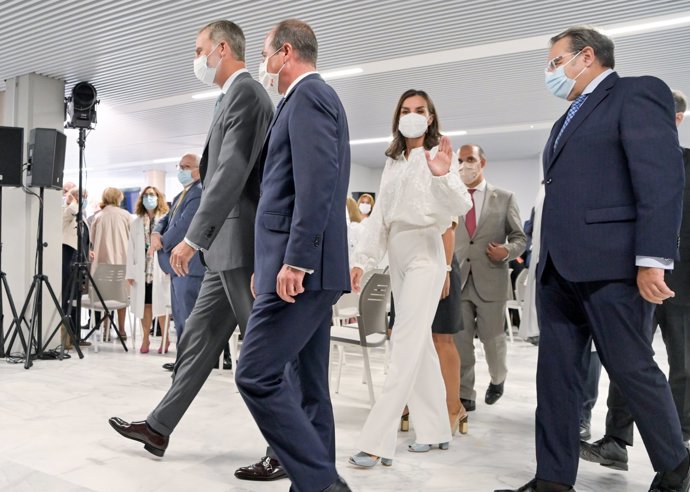 La Reina ha lucido una blusa de la Princesa Leonor