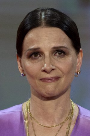 La intérprete, muy emocionada