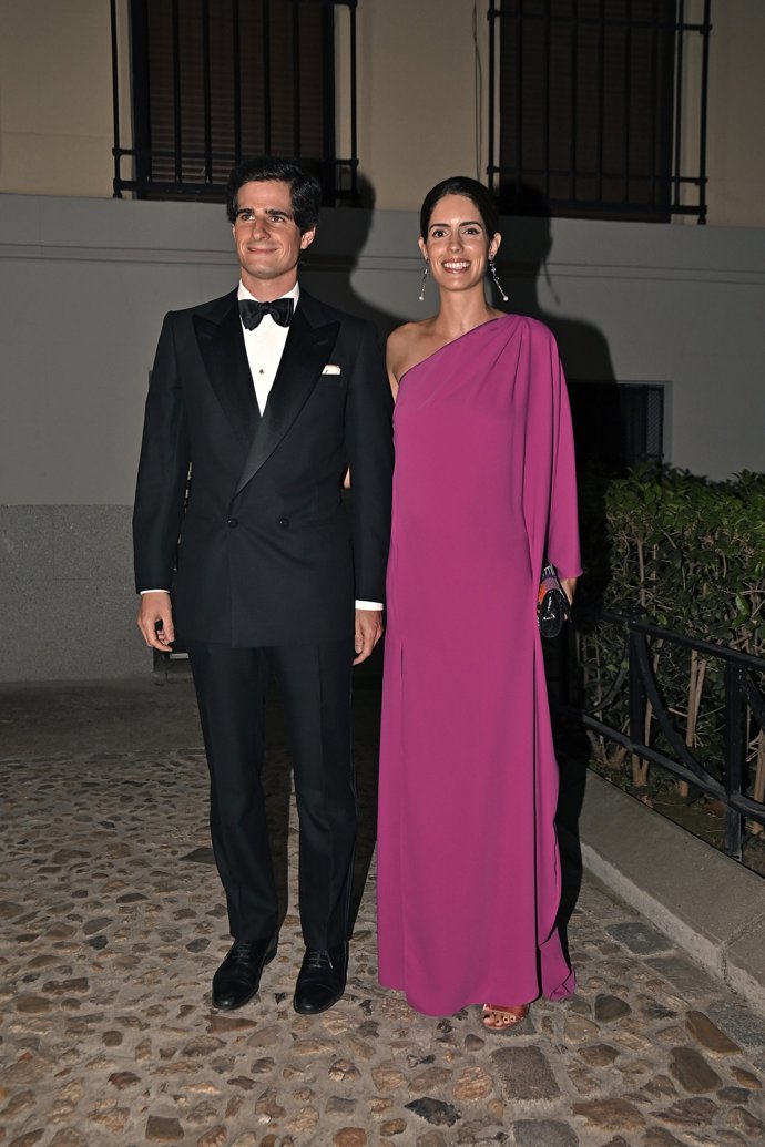 Los Duques de Huéscar a su llegada a la fiesta