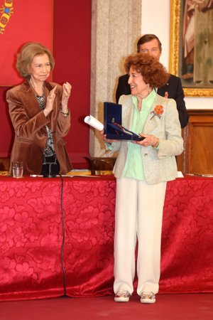 Carmen Iglesias, premiada por su labor de investigació