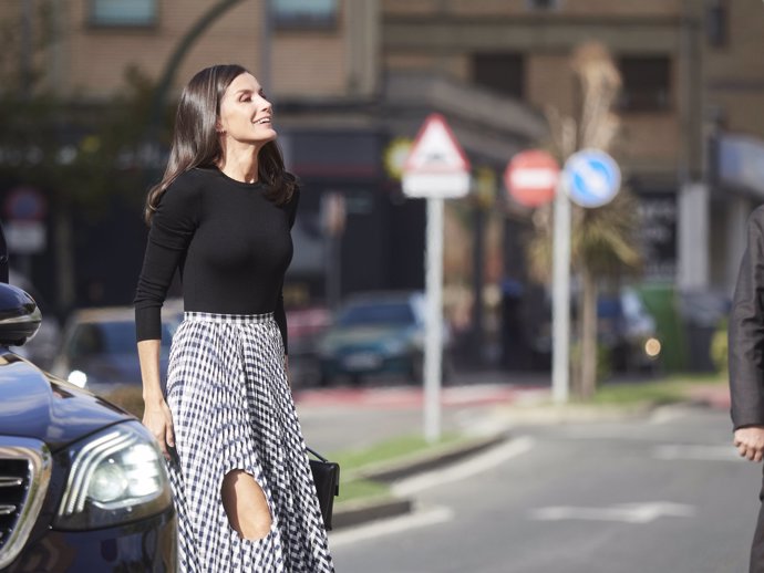 Doña Letizia, con un estilismo rompedor