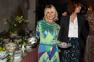 La hija de la recordada Duquesa de Alba, con un favorecedor diseño de tipo setentero