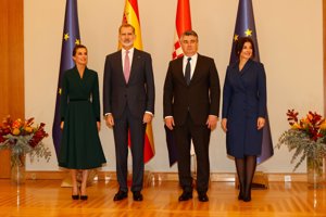 Don Felipe VI y Doña Letizia junto al presidente de la República, Zoran Milanović, y la primera dama, Sanja Musić Milanović