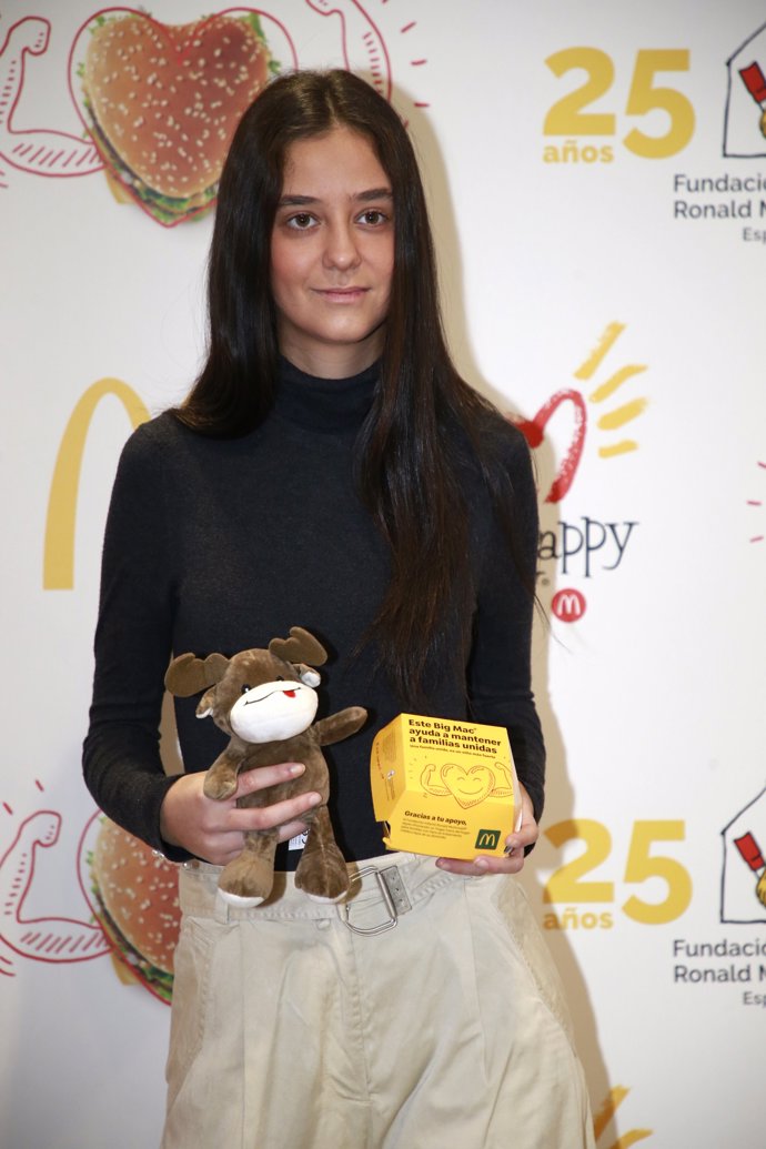 Victoria, durante su visita a la Fundación