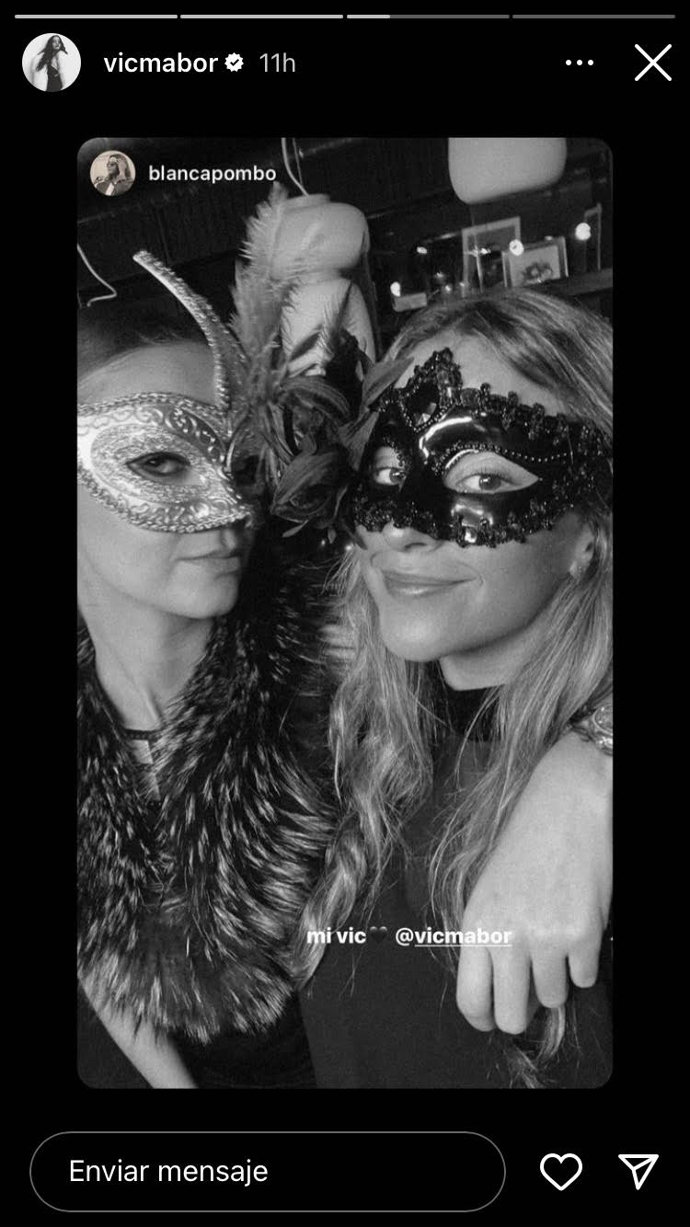 Victoria, en el cumpleaños de una amiga