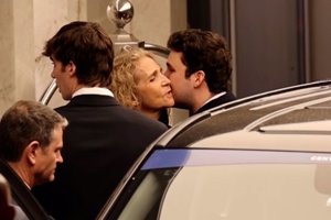 Doña Elena y su hijo han presumido en Grecia de su maravillosa relación