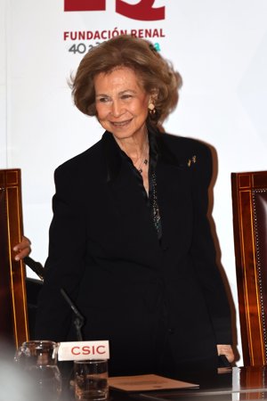 La Reina Sofía retoma sus compromisos institucionales tras la muerte de su hermano