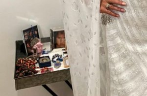 ¡Al descubierto! Isabel Pantoja NO olvida a sus hijos en su gira: las fotografías que lo demuestran