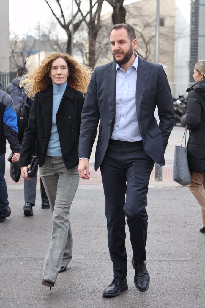 Borja Thyssen y Blanca Cuesta, a su llegada a los juzgados
