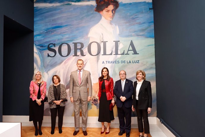 Los Reyes han inaugurado una muestra sobre Sorolla en el Palacio Real