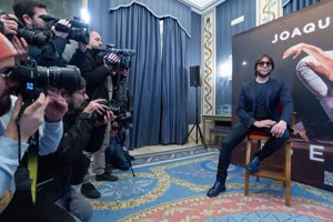 El artista ha asegurado que todo está arreglado tras su desahucio de Lisboa