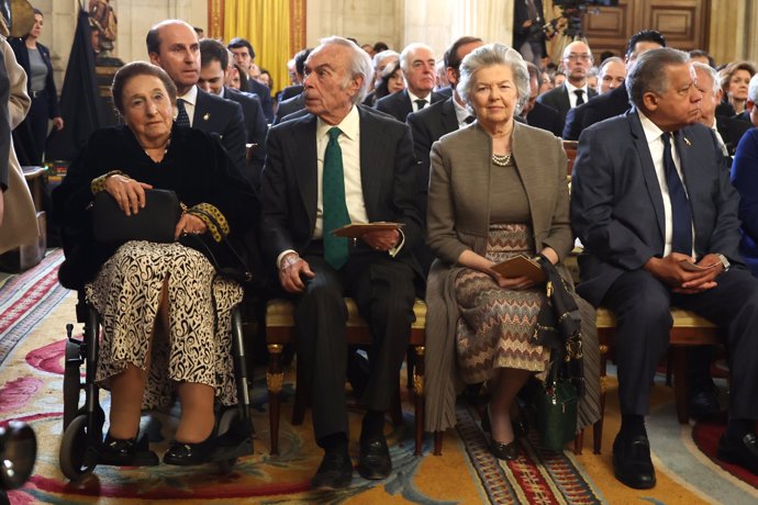Los Duques de Soria y Ana de Francia también han asistido a la presentación