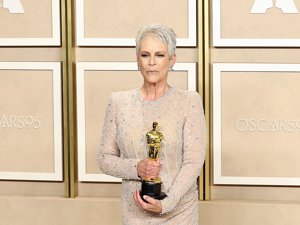 Jamie Lee Curtis: su maquillaje 'menos es más' es la mejor lección de estilo de los Oscar